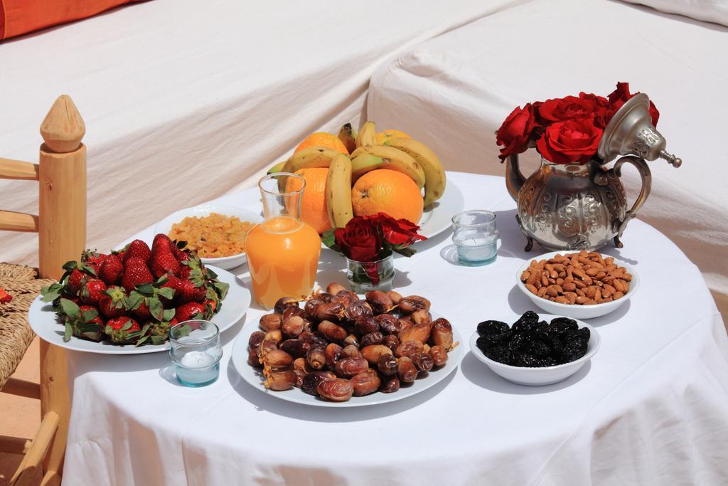 Riad Dar Aicha En Exclusivite มาร์ราเกช ภายนอก รูปภาพ