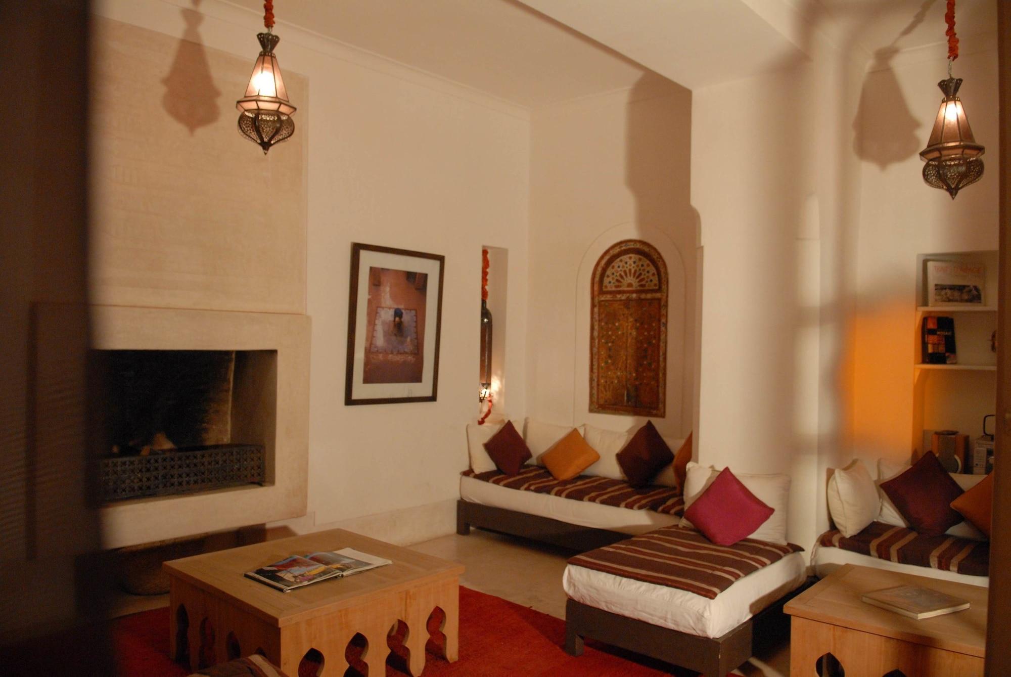 Riad Dar Aicha En Exclusivite มาร์ราเกช ภายนอก รูปภาพ