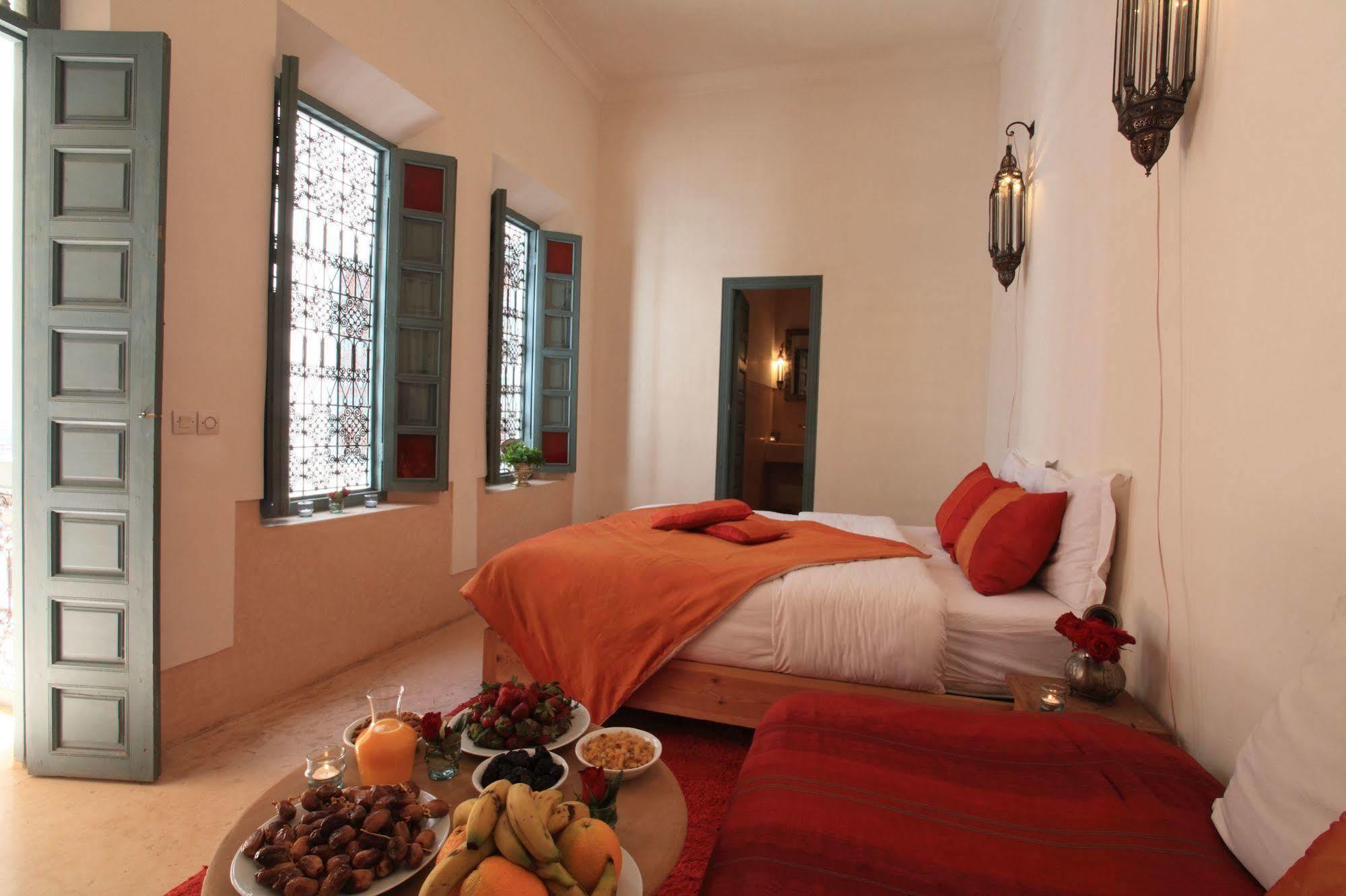 Riad Dar Aicha En Exclusivite มาร์ราเกช ภายนอก รูปภาพ
