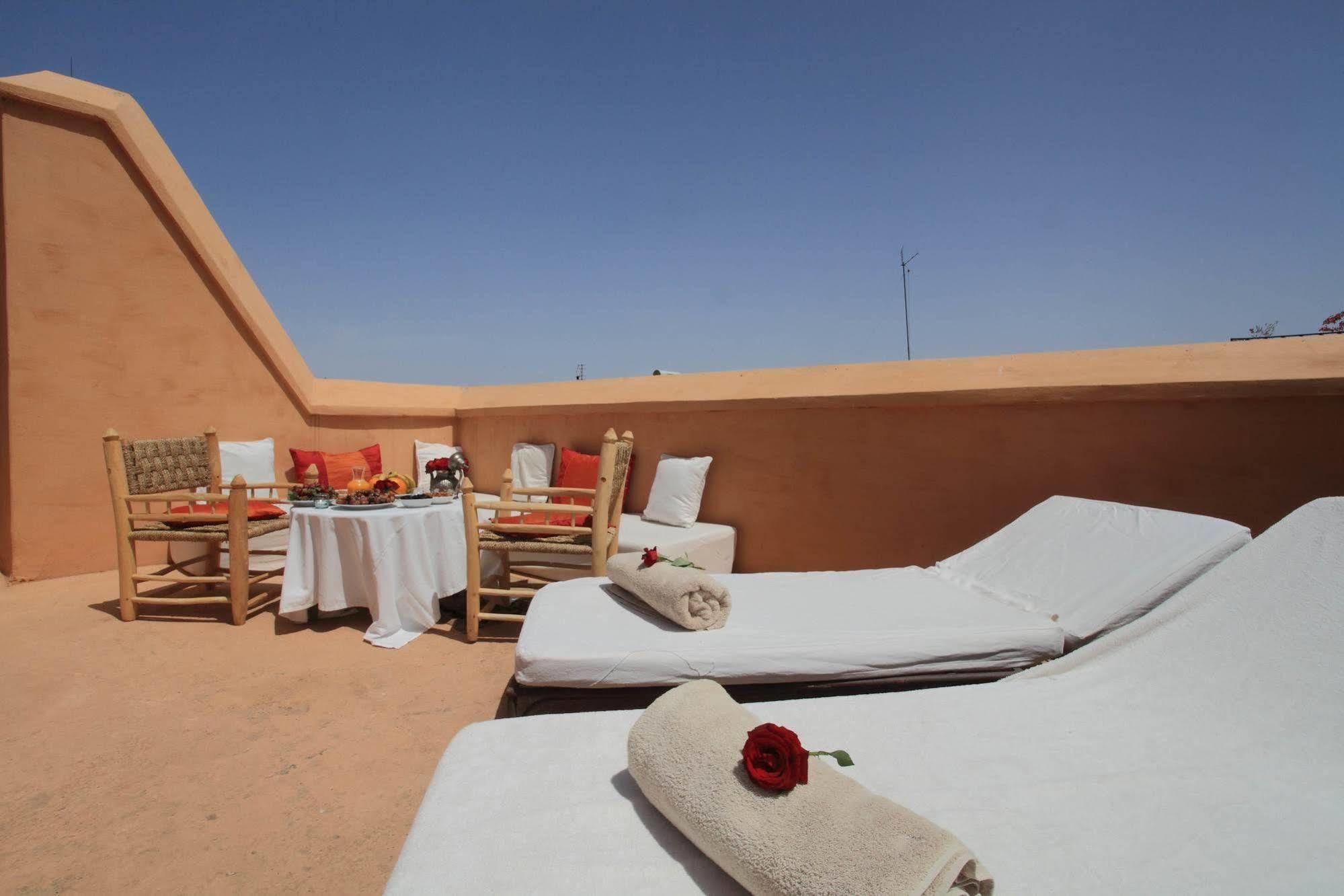 Riad Dar Aicha En Exclusivite มาร์ราเกช ภายนอก รูปภาพ